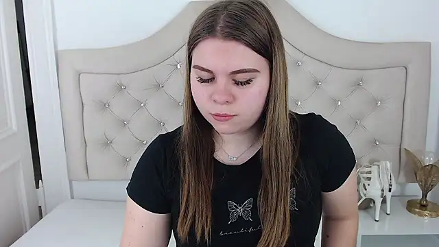 Snapshot of AbbyPleasure chatting on December 4, 2024, 12:47 pm AbbyPleasure online show from December 4, 2024, 12:47 pm