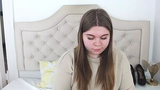 Snapshot of AbbyPleasure chatting on February 3, 2025, 12:25 pm AbbyPleasure online show from February 3, 2025, 12:25 pm