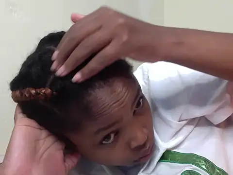 queen-sasha online show from October 6, 2025, 7:06 am