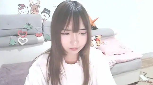 Snapshot of your_angela chatting on December 4, 2024, 11:30 am your angela online show from December 4, 2024, 11:30 am