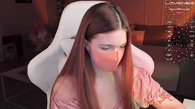 Snapshot of Frau_Lina chatting on February 1, 2025, 7:02 pm Frau Lina online show from February 1, 2025, 7:02 pm