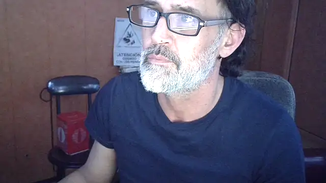 Lia Y PatrickX online show from April 6, 2026, 12:08 am