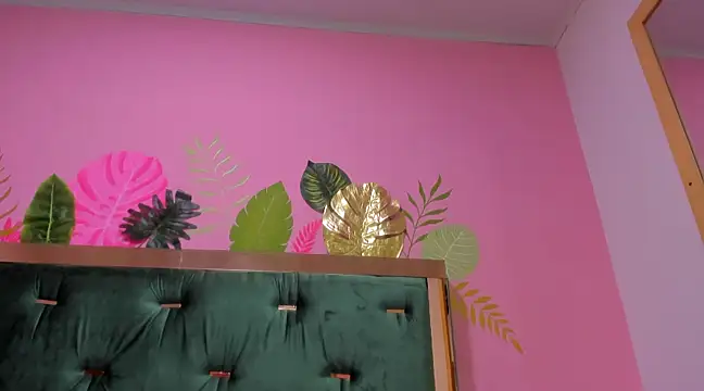 Snapshot of Hellen__4master chatting on February 19, 2025, 1:50 pm Hellen 4master online show from February 19, 2025, 1:50 pm