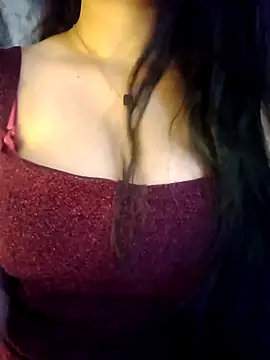 Snapshot of _sunshine- chatting on September 18, 2025, 8:33 pm  sunshine- online show from September 18, 2025, 8:33 pm
