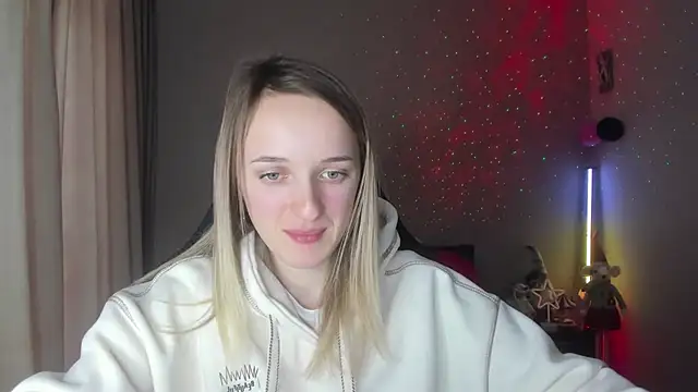 Snapshot of RouseReed chatting on February 18, 2025, 9:43 am RouseReed online show from February 18, 2025, 9:43 am