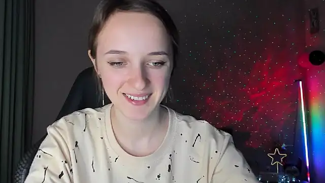 Snapshot of RouseReed chatting on March 3, 2025, 4:14 pm RouseReed online show from March 3, 2025, 4:14 pm