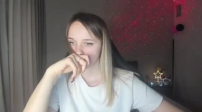 Snapshot of RouseReed chatting on March 15, 2025, 10:57 am RouseReed online show from March 15, 2025, 10:57 am