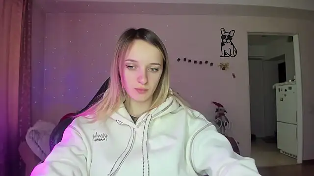 Snapshot of RouseReed chatting on January 13, 2026, 7:35 am RouseReed online show from January 13, 2026, 7:35 am