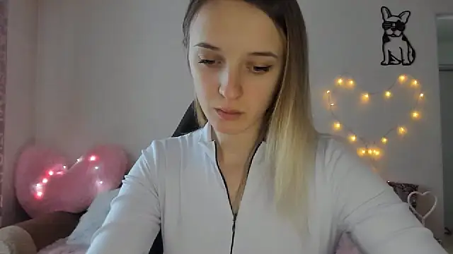 Snapshot of RouseReed chatting on February 20, 2026, 12:38 pm RouseReed online show from February 20, 2026, 12:38 pm