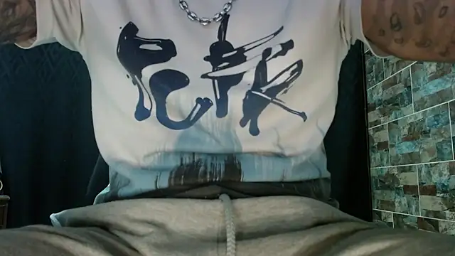 Snapshot of babyrecord1 chatting on February 7, 2025, 4:14 pm babyrecord1 online show from February 7, 2025, 4:14 pm