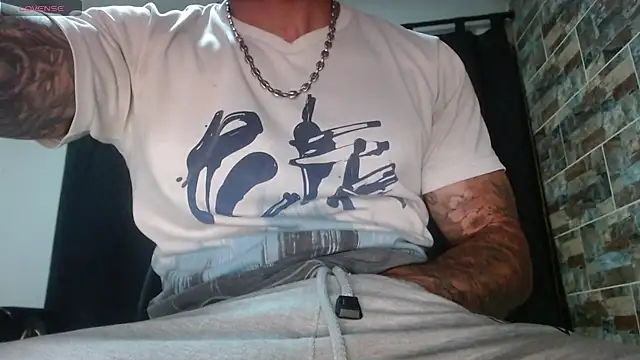 Snapshot of babyrecord1 chatting on December 2, 2025, 11:45 pm babyrecord1 online show from December 2, 2025, 11:45 pm