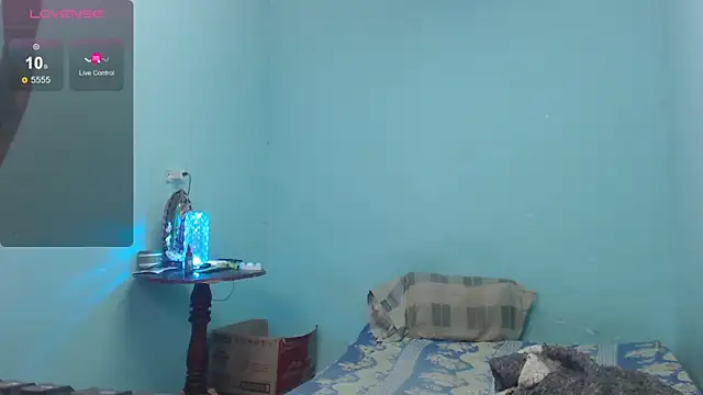 Aleja Nauthy online show from February 15, 2025, 11:36 pm