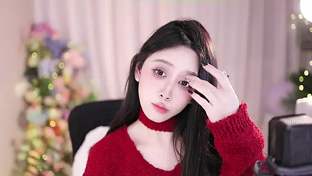 Snapshot of SleepArtist chatting on January 29, 2025, 9:39 pm SleepArtist online show from January 29, 2025, 9:39 pm