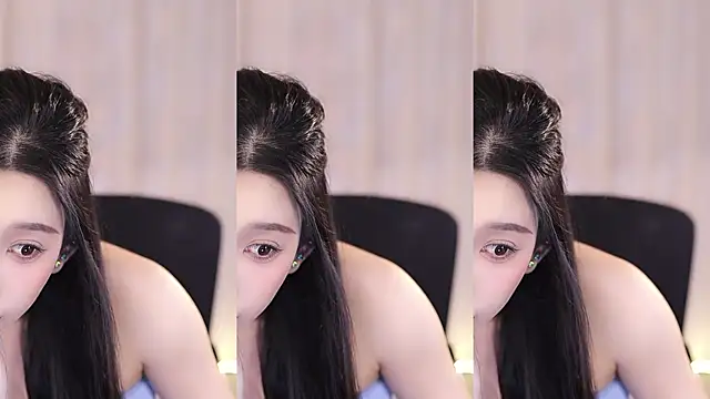 Snapshot of SleepArtist chatting on March 14, 2025, 7:12 pm SleepArtist online show from March 14, 2025, 7:12 pm