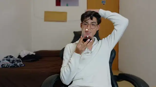 Snapshot of Jacotnk chatting on February 10, 2025, 4:41 am Jacotnk online show from February 10, 2025, 4:41 am