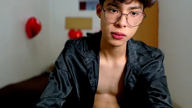 Snapshot of Jacotnk chatting on February 14, 2025, 5:19 am Jacotnk online show from February 14, 2025, 5:19 am