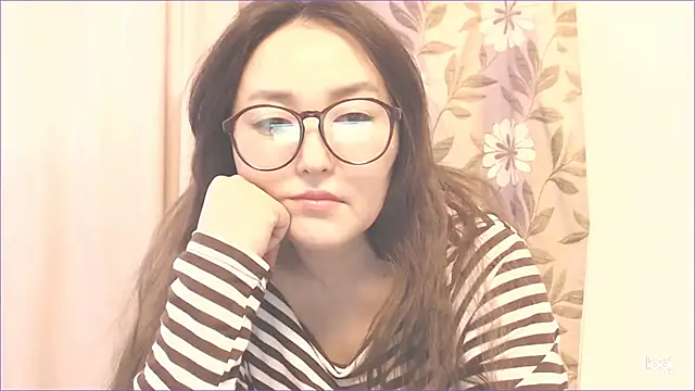 Snapshot of hrnyteacher chatting on March 13, 2025, 6:37 am hrnyteacher online show from March 13, 2025, 6:37 am