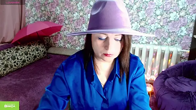 Snapshot of Julia-ru chatting on April 1, 2026, 8:17 pm Julia-ru online show from April 1, 2026, 8:17 pm