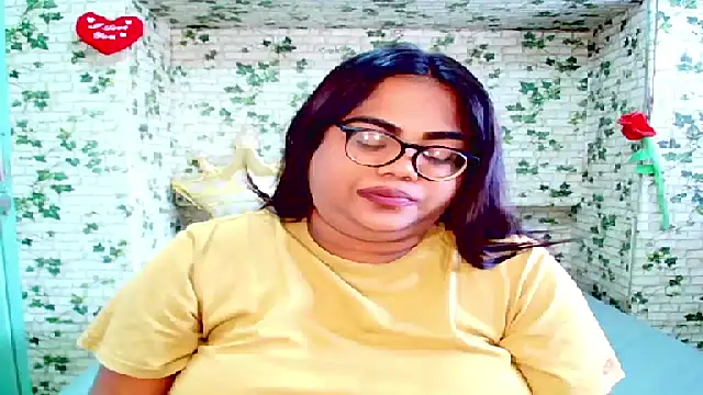 Indian Lola00 online show from September 14, 2025, 8:13 am