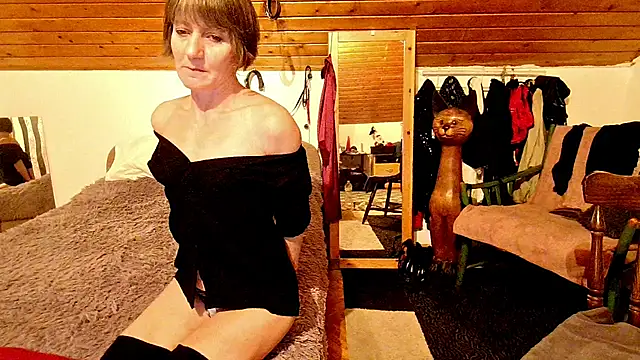 Hot Colettte online show from February 27, 2025, 12:21 am