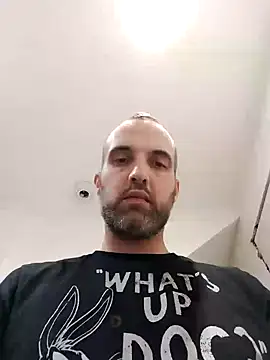 leon3875 online show from January 10, 2025, 12:38 am