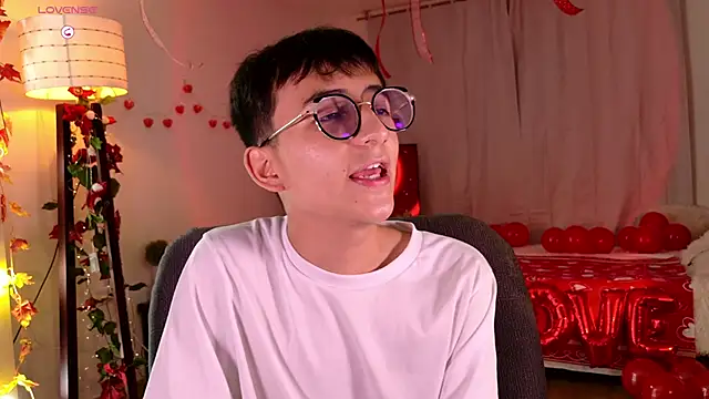 Mr evan1 online show from February 14, 2025, 3:05 pm