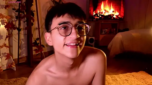 Mr evan1 online show from March 18, 2025, 8:15 pm