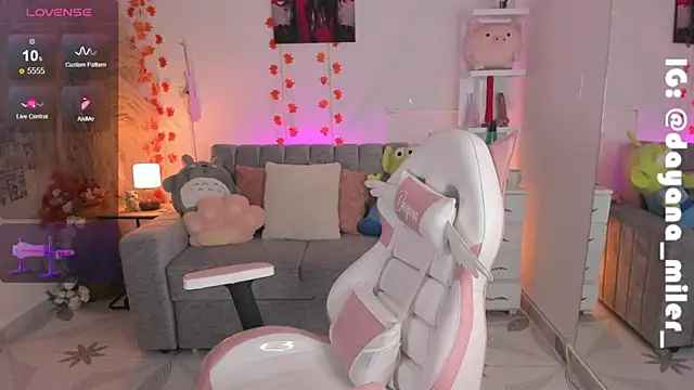  dayana miler online show from December 7, 2024, 1:03 am