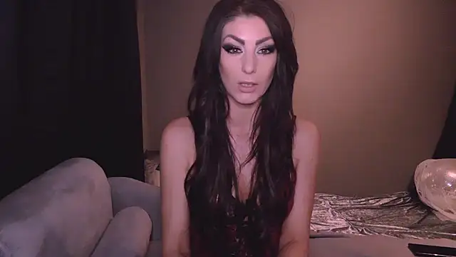 Saintrebella online show from January 3, 2025, 12:11 am