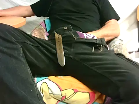 Giulio35 Pika online show from October 12, 2025, 6:34 am