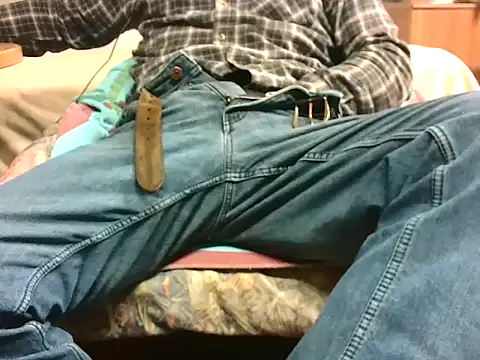 Snapshot of Giulio35_Pika chatting on April 3, 2026, 2:48 pm Giulio35 Pika online show from April 3, 2026, 2:48 pm