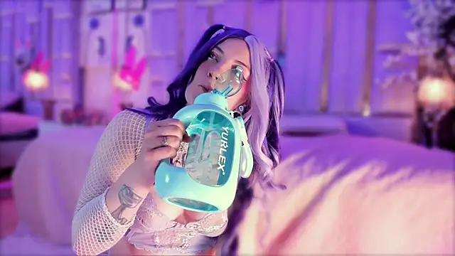 Broklinwhite  online show from March 20, 2026, 1:49 pm