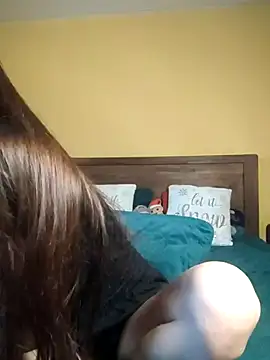 AntoniaHottie online show from December 19, 2025, 9:38 am