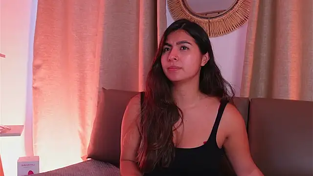 ShelleyMorell online show from November 24, 2025, 12:49 pm