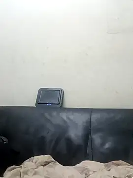 Snapshot of fmpfernando chatting on February 17, 2026, 2:13 pm fmpfernando online show from February 17, 2026, 2:13 pm