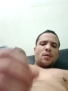 Snapshot of fmpfernando chatting on February 24, 2026, 1:47 am fmpfernando online show from February 24, 2026, 1:47 am