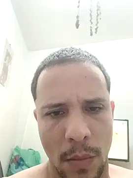 Snapshot of fmpfernando chatting on March 1, 2026, 7:32 am fmpfernando online show from March 1, 2026, 7:32 am