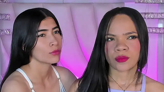 siara and zoe online show from May 26, 2026, 11:23 pm