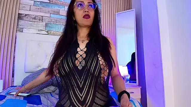 dayana mendoza69 online show from March 5, 2026, 12:56 pm