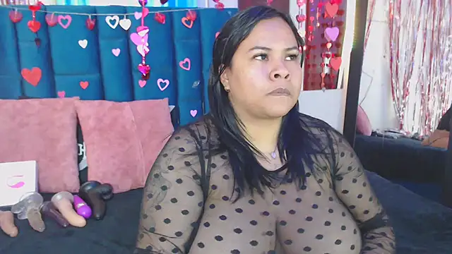 Snapshot of alba_sex10 chatting on February 21, 2025, 1:33 pm alba sex10 online show from February 21, 2025, 1:33 pm