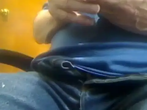 Snapshot of markluvskitty chatting on February 12, 2025, 4:11 pm markluvskitty online show from February 12, 2025, 4:11 pm