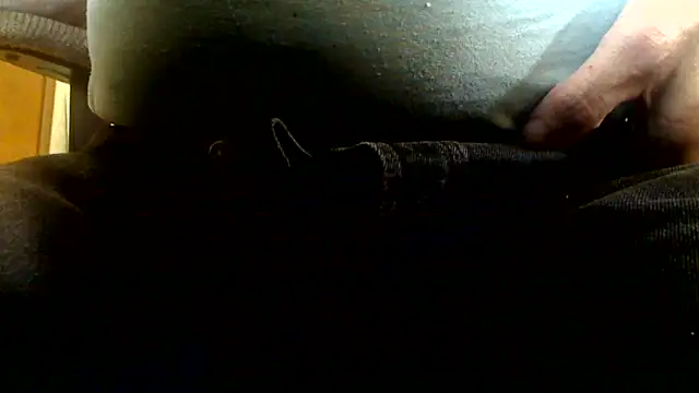 Snapshot of markluvskitty chatting on October 13, 2025, 1:11 pm markluvskitty online show from October 13, 2025, 1:11 pm