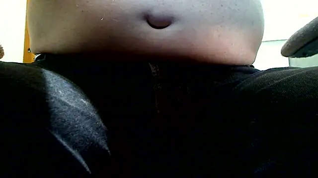 Snapshot of markluvskitty chatting on October 16, 2025, 3:24 pm markluvskitty online show from October 16, 2025, 3:24 pm