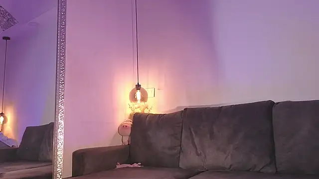 Snapshot of Isabella_francoo chatting on April 2, 2026, 11:52 am Isabella francoo online show from April 2, 2026, 11:52 am