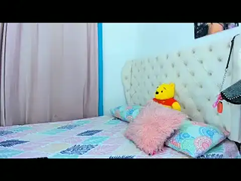  anhalia online show from February 2, 2025, 2:38 am