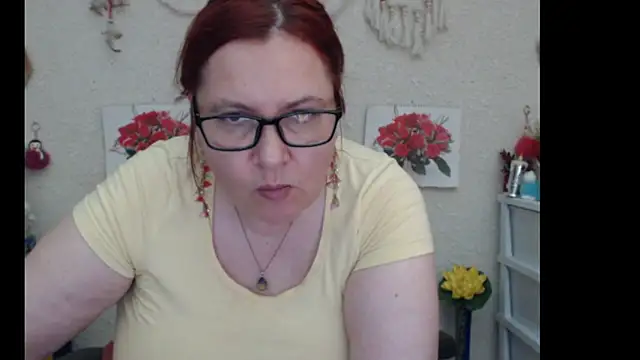 PlayfullMature online show from September 29, 2025, 12:10 pm