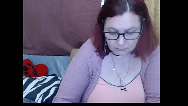 PlayfullMature online show from April 14, 2026, 8:48 pm