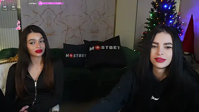 Tina Breeze online show from December 12, 2024, 2:33 pm