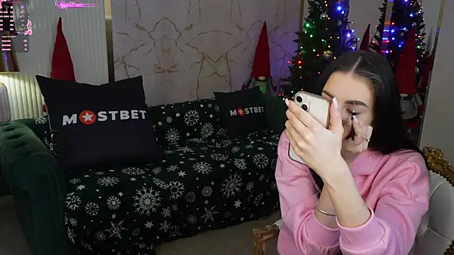 Tina Breeze online show from December 20, 2024, 7:44 am