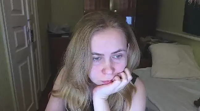 Riley Roo online show from February 23, 2025, 4:57 pm